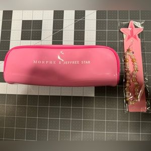 Collectible 🌟Jeffree Star🌟 MORPHE makeup brush pouch and Faux Pearl bracelet